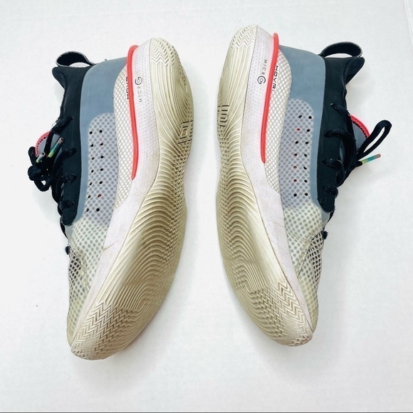 Under Armour Steph Curry HOVR Basketball Shoes - Picture 4 of 15